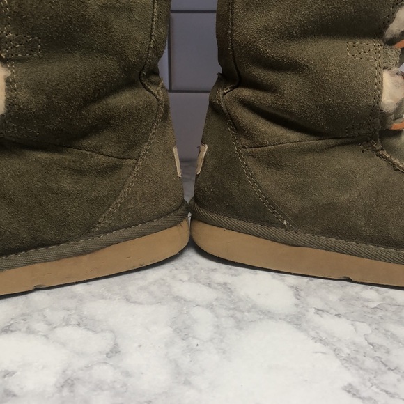 UGG Australia Whitley Lace Up Sherpa Lined Moccasins- Sage Green - Picture 8 of 16